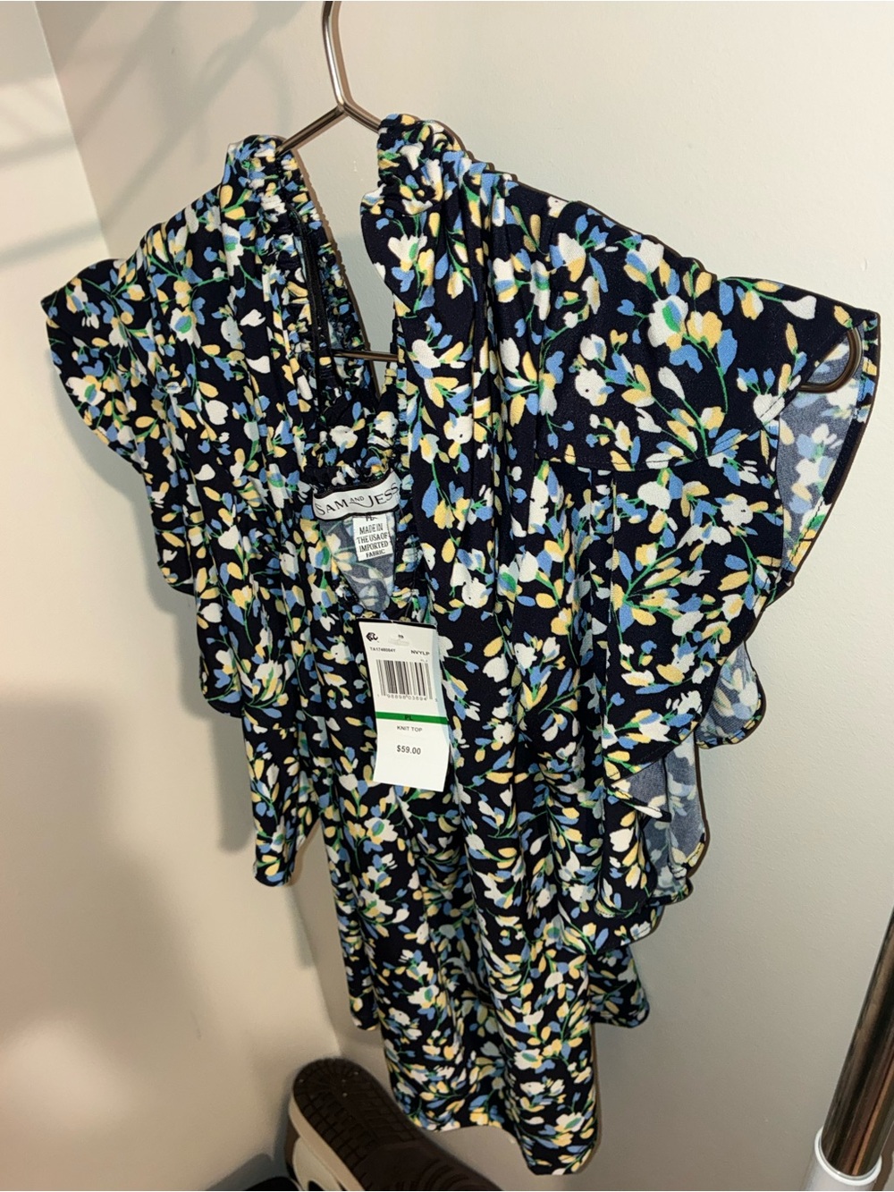 SAM & LUCY Navy Floral Ruffle Sleeve Dress